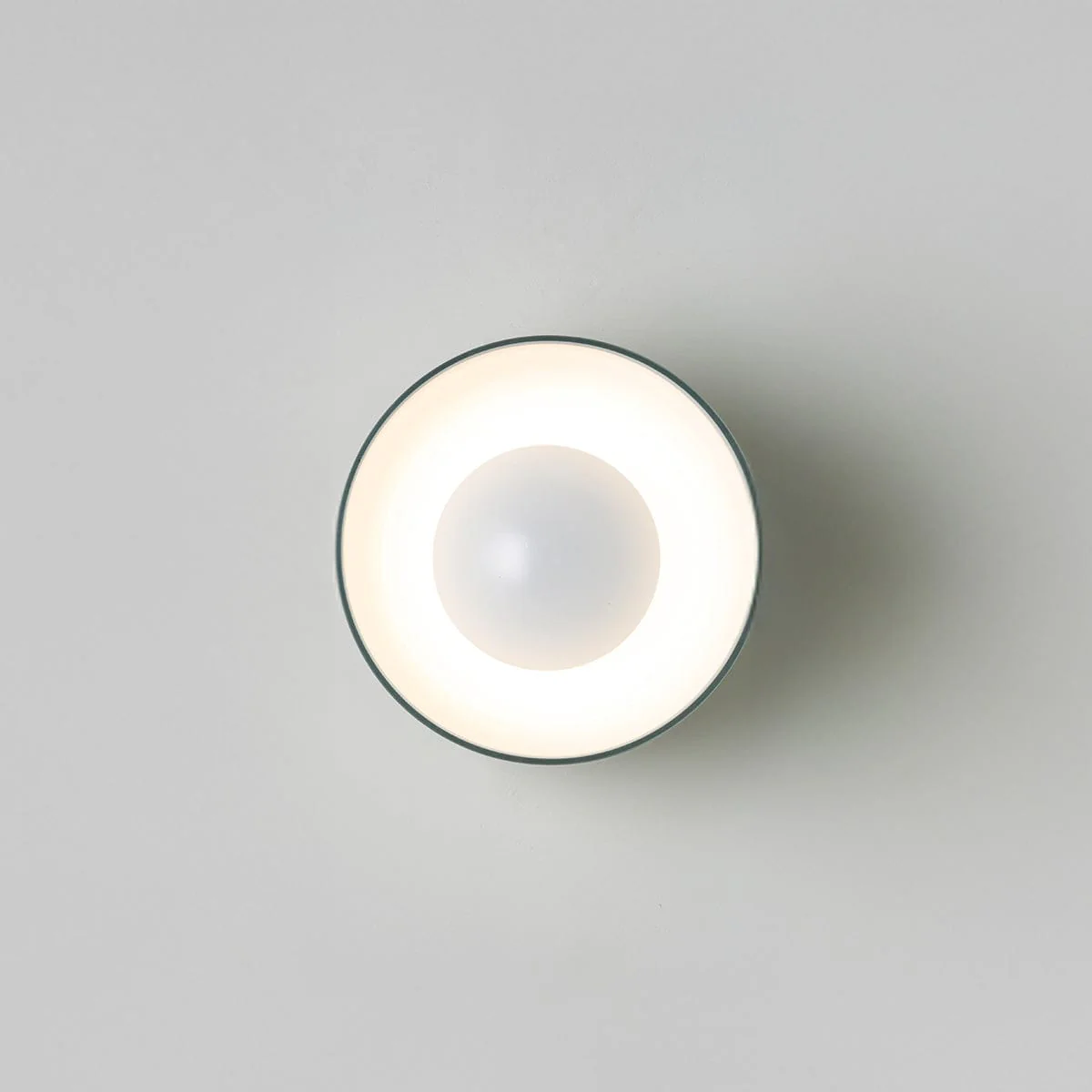 AURA GLASS LED WALL LIGHT - Image 8